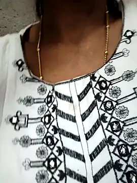 Snapshot of Gautami-telugu chatting on November 1, 2025, 8:30 am Gautami-telugu online show from November 1, 2025, 8:30 am