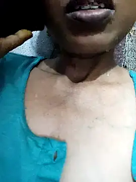 Snapshot of Gautami-telugu chatting on October 30, 2025, 3:42 pm Gautami-telugu online show from October 30, 2025, 3:42 pm