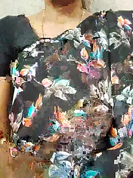 Snapshot of Gautami-telugu chatting on November 9, 2025, 7:56 am Gautami-telugu online show from November 9, 2025, 7:56 am