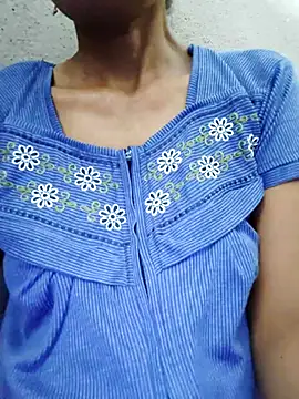 Snapshot of Gautami-telugu chatting on September 27, 2025, 3:23 am Gautami-telugu online show from September 27, 2025, 3:23 am