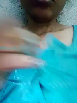 Snapshot of Gautami-telugu chatting on November 19, 2025, 5:57 pm Gautami-telugu online show from November 19, 2025, 5:57 pm