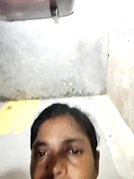 Snapshot of Gautami-telugu chatting on November 1, 2025, 8:36 pm Gautami-telugu online show from November 1, 2025, 8:36 pm