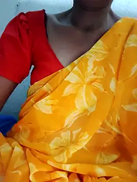 Snapshot of Gautami-telugu chatting on October 24, 2025, 8:52 pm Gautami-telugu online show from October 24, 2025, 8:52 pm