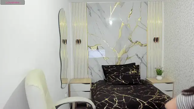 Snapshot of kathina_giraldo chatting on March 26, 2026, 12:58 pm kathina giraldo online show from March 26, 2026, 12:58 pm