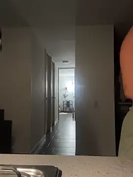 Snapshot of SofiaG_ chatting on November 14, 2025, 10:41 am SofiaG online show from November 14, 2025, 10:41 am