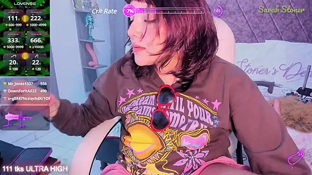 Snapshot of Sarah-Stoner chatting on March 1, 2025, 10:42 pm Sarah-Stoner online show from March 1, 2025, 10:42 pm