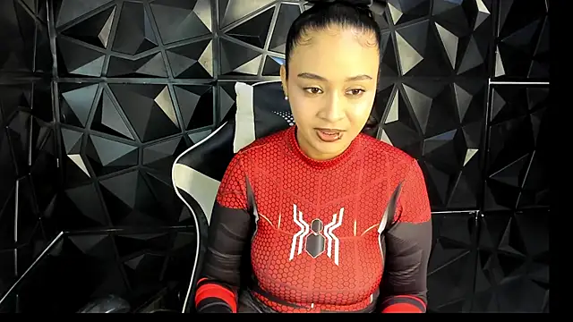 HelueHorny13 online show from October 26, 2025, 4:13 am