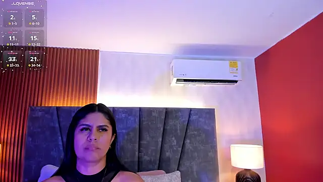 Snapshot of Ada__lee_ chatting on October 22, 2025, 1:38 am Ada lee online show from October 22, 2025, 1:38 am