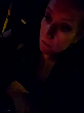 Snapshot of lilyhornyhousewife chatting on January 5, 2025, 4:47 am lilyhornyhousewife online show from January 5, 2025, 4:47 am