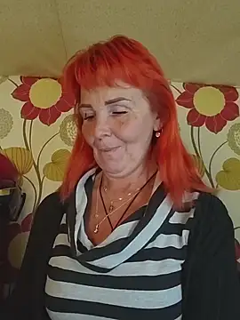 CassandraSandra44 online show from May 28, 2026, 4:24 pm