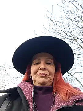 CassandraSandra44 online show from April 10, 2026, 4:08 am