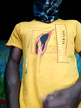 Snapshot of Hunter_boy9 chatting on March 9, 2025, 12:53 am Hunter boy9 online show from March 9, 2025, 12:53 am