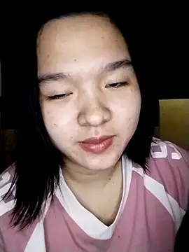 Snapshot of Thomgdee chatting on March 19, 2025, 7:40 am Thomgdee online show from March 19, 2025, 7:40 am