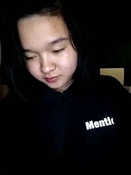 Snapshot of Thomgdee chatting on March 9, 2025, 9:35 am Thomgdee online show from March 9, 2025, 9:35 am