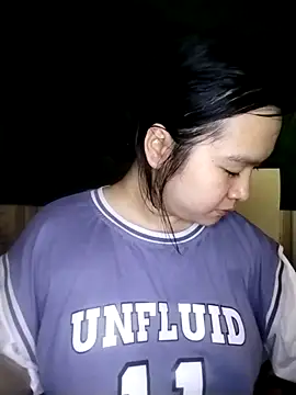 Snapshot of Thomgdee chatting on March 11, 2025, 1:45 pm Thomgdee online show from March 11, 2025, 1:45 pm