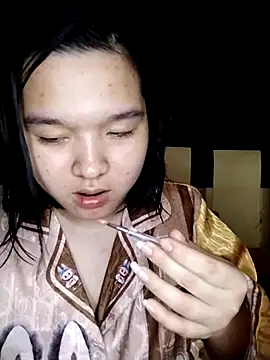 Snapshot of Thomgdee chatting on March 13, 2025, 2:44 pm Thomgdee online show from March 13, 2025, 2:44 pm