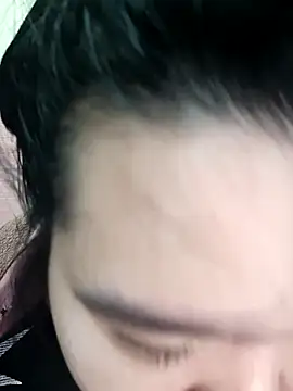 Snapshot of Thomgdee chatting on January 7, 2026, 1:32 am Thomgdee online show from January 7, 2026, 1:32 am