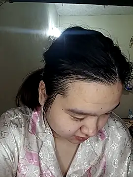 Snapshot of Thomgdee chatting on October 22, 2025, 1:38 am Thomgdee online show from October 22, 2025, 1:38 am