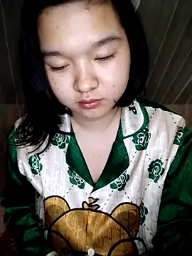 Snapshot of Thomgdee chatting on February 28, 2025, 6:20 pm Thomgdee online show from February 28, 2025, 6:20 pm