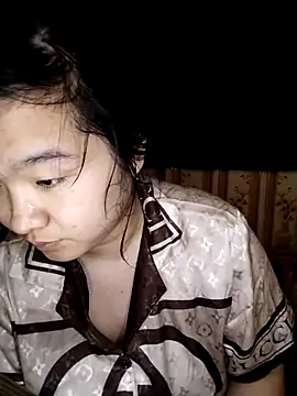 Snapshot of Thomgdee chatting on February 28, 2025, 5:59 am Thomgdee online show from February 28, 2025, 5:59 am