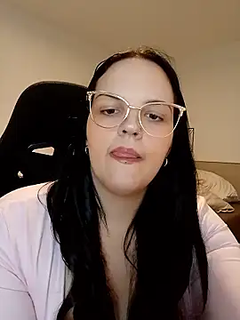 Snapshot of Jujuicy_97 chatting on January 15, 2026, 5:27 pm Jujuicy 97 online show from January 15, 2026, 5:27 pm