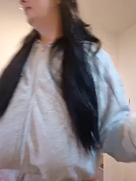 Snapshot of Jujuicy_97 chatting on February 1, 2026, 11:08 am Jujuicy 97 online show from February 1, 2026, 11:08 am