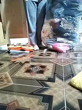 JasminePham online show from November 2, 2025, 9:31 pm