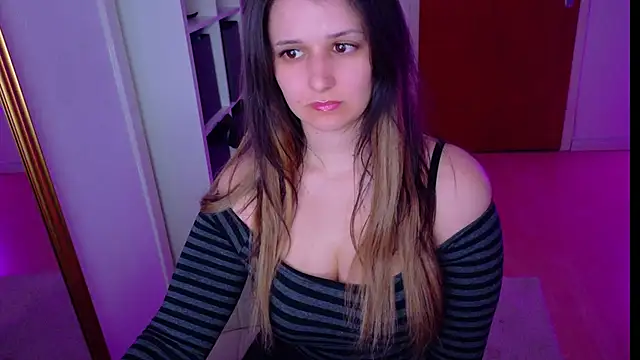 Snapshot of jenna-sxy19 chatting on September 23, 2025, 4:25 pm jenna-sxy19 online show from September 23, 2025, 4:25 pm