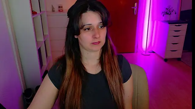 jenna-sxy19 online show from November 26, 2025, 6:08 pm