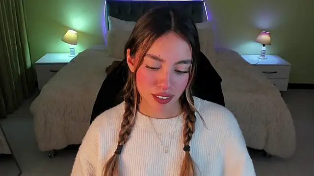  Charlotte evans 1 online show from March 4, 2026, 11:56 pm