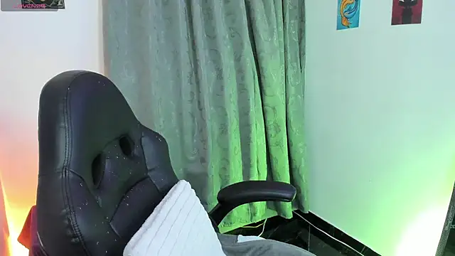 indra cam online show from May 28, 2026, 3:36 am