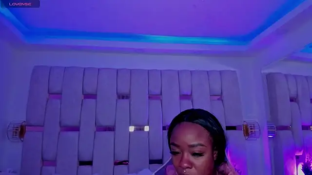 Snapshot of mia_schwarz chatting on March 4, 2026, 10:06 pm mia schwarz online show from March 4, 2026, 10:06 pm