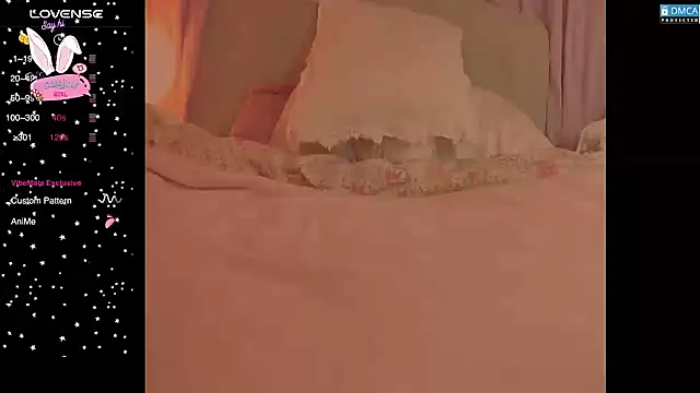 Blondecandie online show from March 31, 2026, 4:53 pm