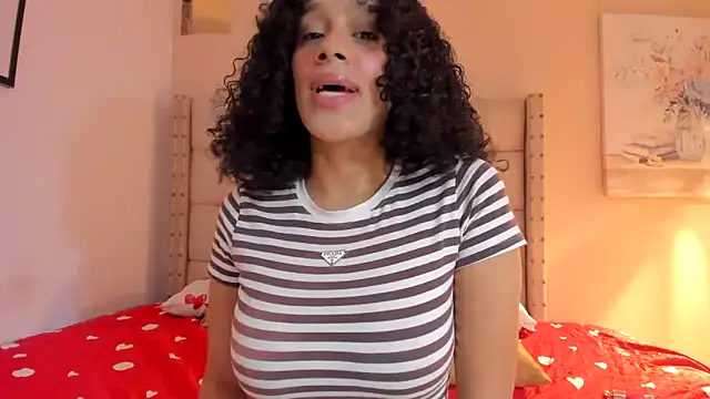 vanesasexyhot21 online show from February 11, 2026, 2:22 am