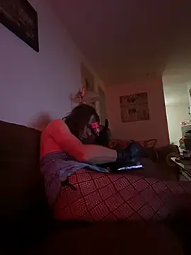 Snapshot of kikiwonderbar chatting on November 13, 2025, 5:39 pm kikiwonderbar online show from November 13, 2025, 5:39 pm