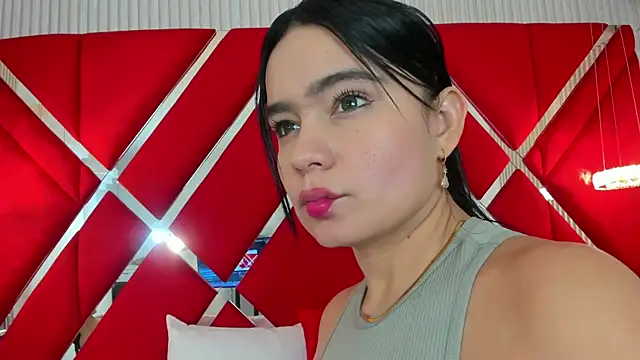 SusanCouper online show from February 24, 2026, 10:32 pm