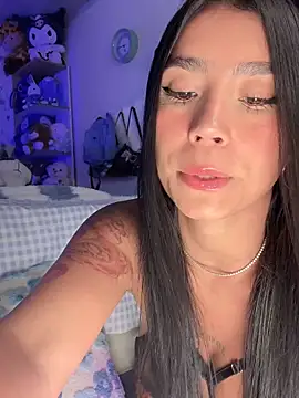 -Loren- online show from April 8, 2026, 10:50 am