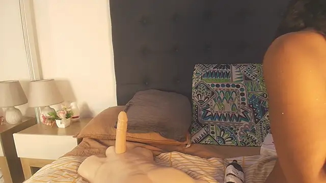 Snapshot of Evelonga_707 chatting on March 17, 2026, 7:06 pm Evelonga 707 online show from March 17, 2026, 7:06 pm