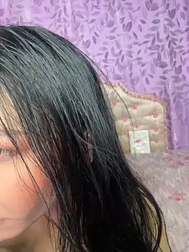 Snapshot of hellendollxxx chatting on June 23, 2026, 10:52 pm hellendollxxx online show from June 23, 2026, 10:52 pm