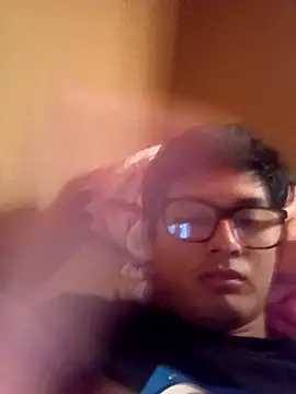 Snapshot of Chiquisijotis chatting on November 19, 2025, 10:21 pm Chiquisijotis online show from November 19, 2025, 10:21 pm