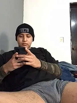 Slow Kmazutra online show from January 17, 2025, 8:33 pm