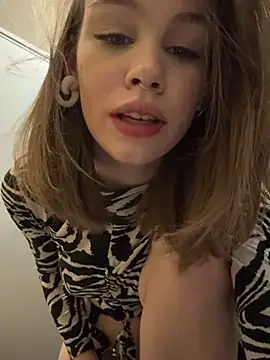 Street young online show from February 19, 2025, 3:49 pm