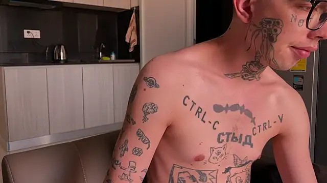 Snapshot of anahori__simon chatting on March 5, 2026, 12:18 am anahori simon online show from March 5, 2026, 12:18 am