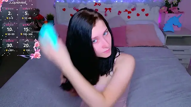 SarahStanley online show from March 9, 2026, 4:10 pm