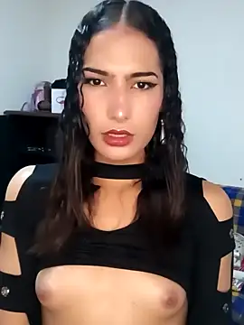 Snapshot of Lanna_hott_ chatting on March 4, 2025, 2:32 pm Lanna hott online show from March 4, 2025, 2:32 pm