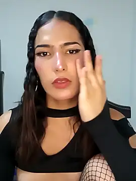 Snapshot of Lanna_hott_ chatting on March 4, 2025, 9:43 pm Lanna hott online show from March 4, 2025, 9:43 pm