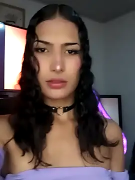Snapshot of Lanna_hott_ chatting on September 15, 2025, 6:52 pm Lanna hott online show from September 15, 2025, 6:52 pm
