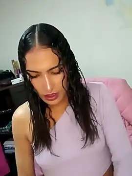 Snapshot of Lanna_hott_ chatting on March 20, 2025, 12:11 pm Lanna hott online show from March 20, 2025, 12:11 pm