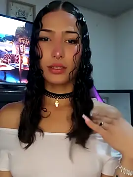 Snapshot of Lanna_hott_ chatting on September 12, 2025, 11:32 am Lanna hott online show from September 12, 2025, 11:32 am
