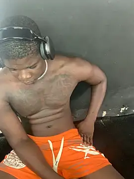 Snapshot of bad-boy-2002 chatting on March 22, 2025, 9:34 am bad-boy-2002 online show from March 22, 2025, 9:34 am